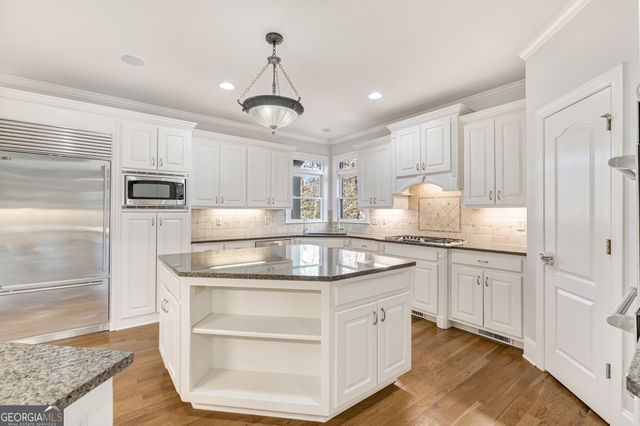 2071 Havenview Court, Snellville, GA 30078