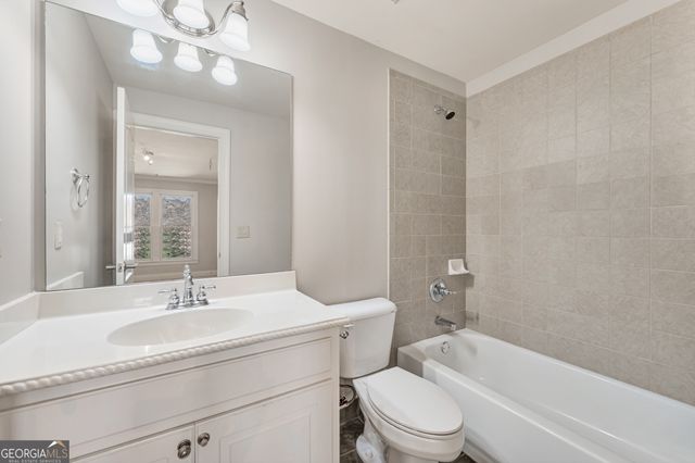 2071 Havenview Court, Snellville, GA 30078