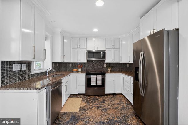 2423 HANNON ST, Hyattsville, MD 20783