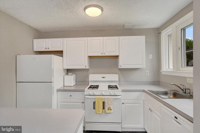 2909 WILLOUGHBY RD, Parkville, MD 21234