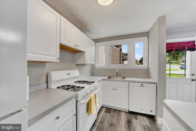 2909 WILLOUGHBY RD, Parkville, MD 21234