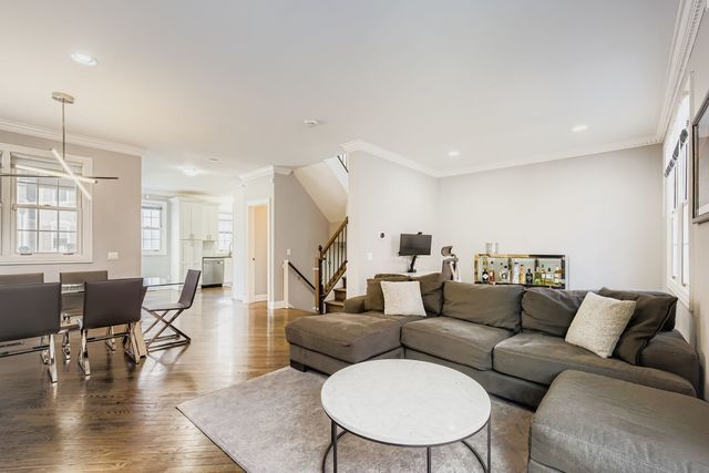 1806-H W DIVERSEY Parkway, Chicago, IL 60614