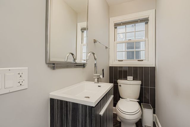 1806-H W DIVERSEY Parkway, Chicago, IL 60614