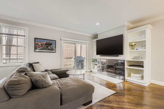 1806-H W DIVERSEY Parkway, Chicago, IL 60614