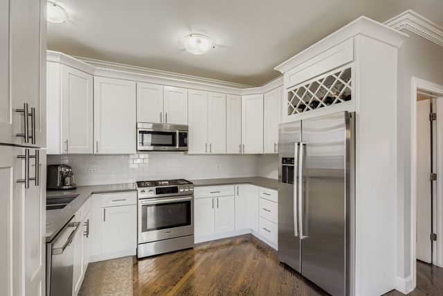 1806-H W DIVERSEY Parkway, Chicago, IL 60614