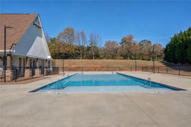 2351 Willow Creek Drive, Watkinsville, GA 30677