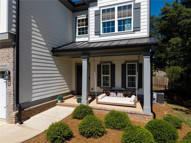 2351 Willow Creek Drive, Watkinsville, GA 30677