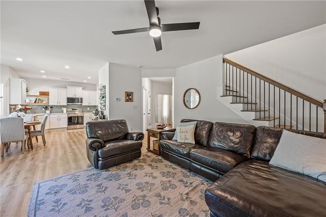 2351 Willow Creek Drive, Watkinsville, GA 30677