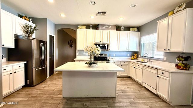 313 S 120TH Avenue, Avondale, AZ 85323