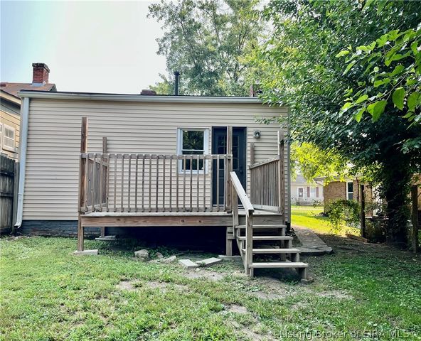 907 Watt Street, Jeffersonville, IN 47130