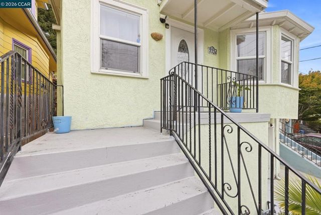 3334 Harrison St, Oakland, CA 94611
