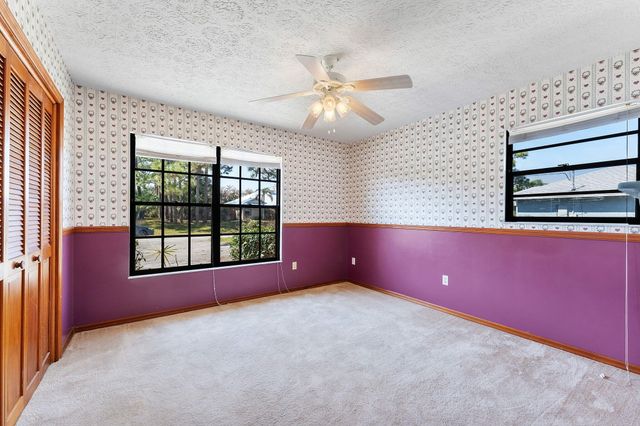 102 SE Crosspoint Drive, Port St. Lucie, Port St Lucie, FL 34983