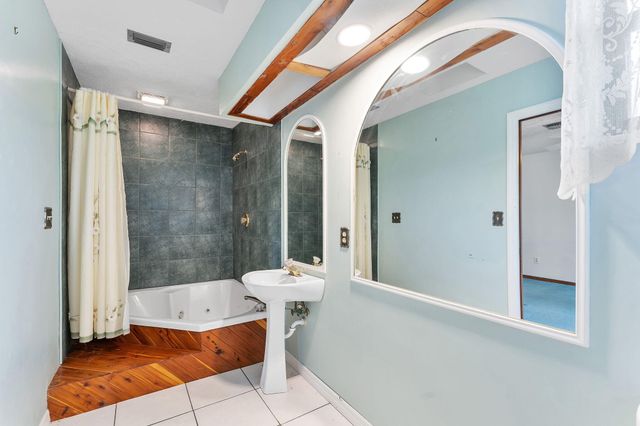 102 SE Crosspoint Drive, Port St. Lucie, Port St Lucie, FL 34983