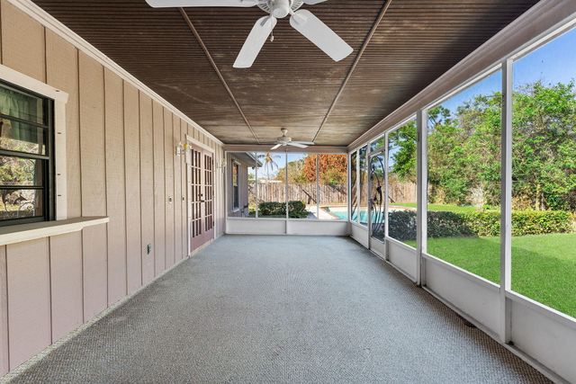 102 SE Crosspoint Drive, Port St. Lucie, Port St Lucie, FL 34983