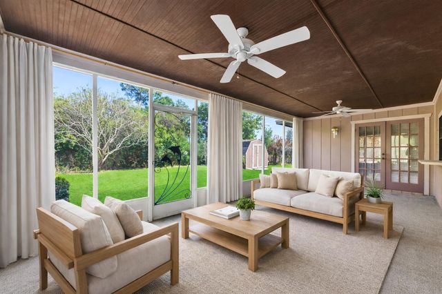 102 SE Crosspoint Drive, Port St. Lucie, Port St Lucie, FL 34983