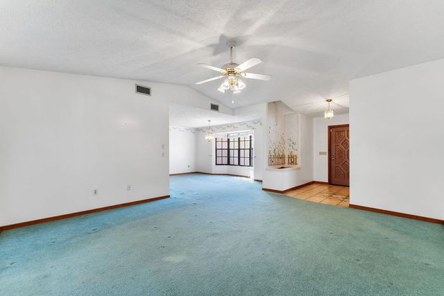 102 SE Crosspoint Drive, Port St. Lucie, Port St Lucie, FL 34983