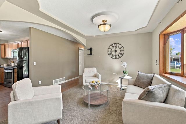 17155 Hershey Court, Lakeville, MN 55044
