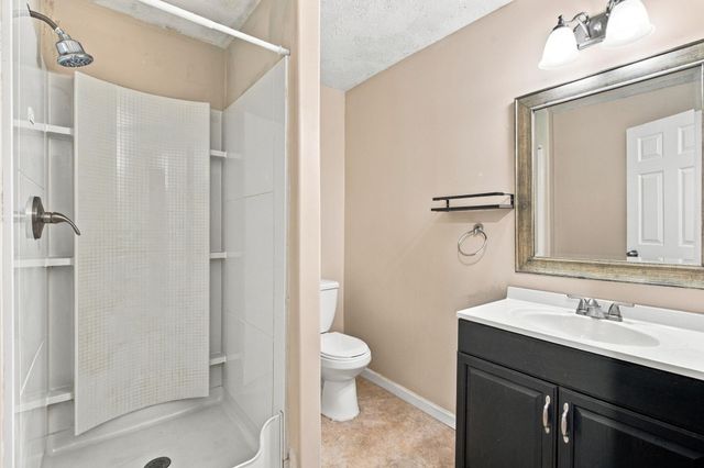 17155 Hershey Court, Lakeville, MN 55044