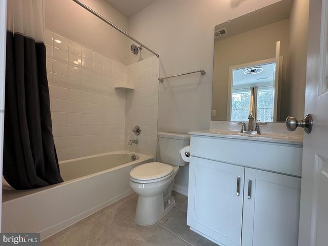 22777 ORCHARD GROVE DR, Ashburn, VA 20148