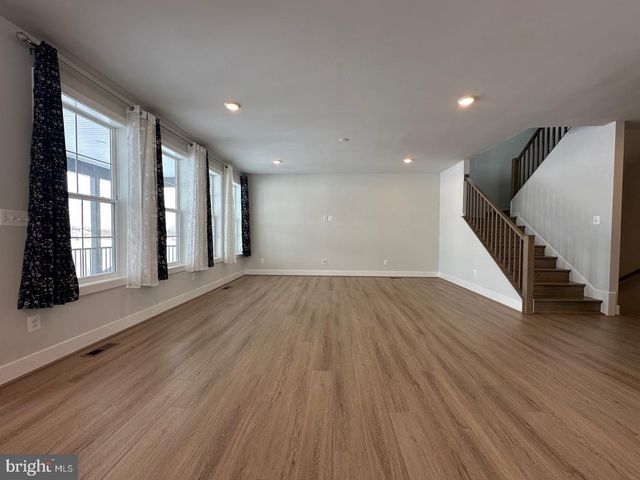 22777 ORCHARD GROVE DR, Ashburn, VA 20148