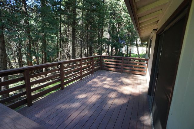 2841 Douglas Fir Dr, Camino, CA 95709