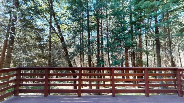 2841 Douglas Fir Dr, Camino, CA 95709