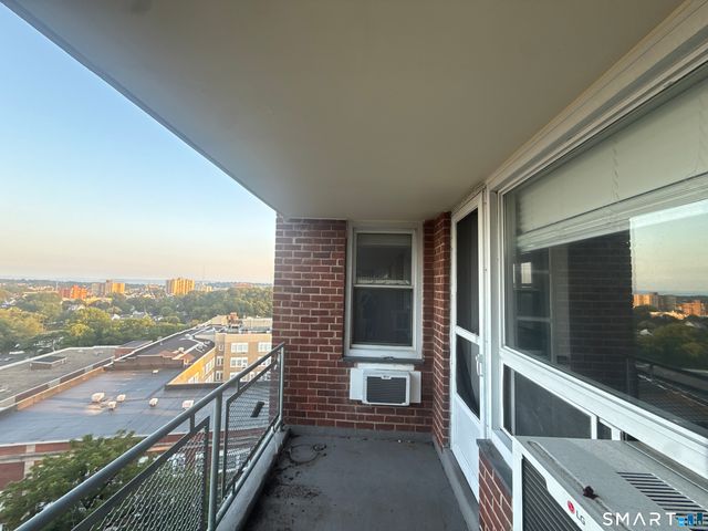 71 Strawberry Hill Avenue 1107, Stamford, CT 06902
