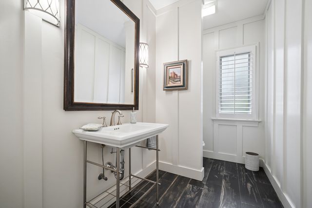 25 Horne Street, St. Charles, IL 60174