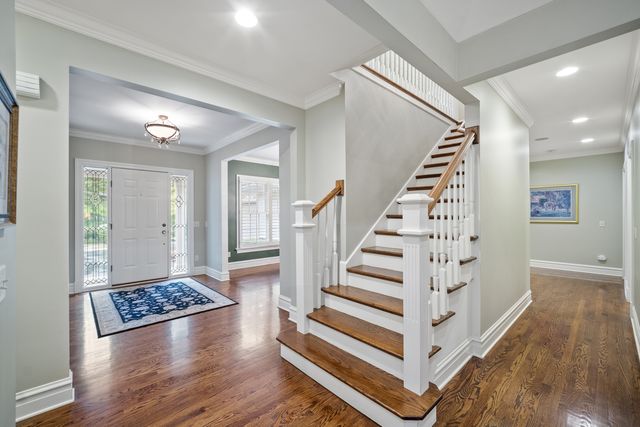 25 Horne Street, St. Charles, IL 60174