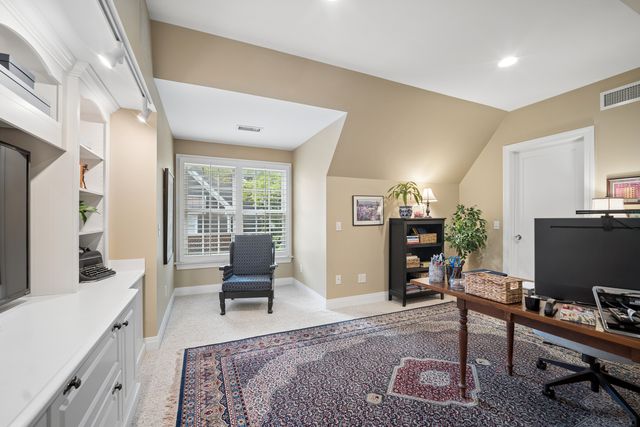 25 Horne Street, St. Charles, IL 60174