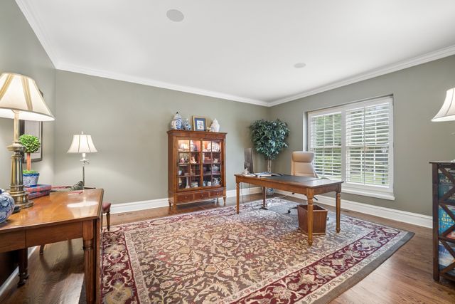 25 Horne Street, St. Charles, IL 60174