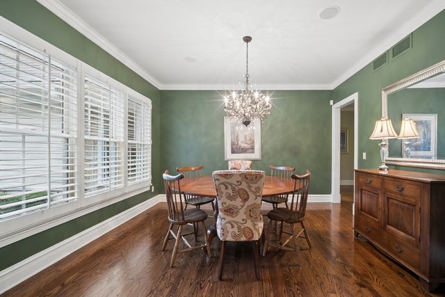 25 Horne Street, St. Charles, IL 60174