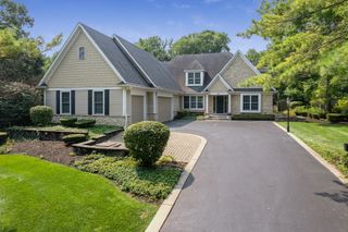 25 Horne Street, St. Charles, IL 60174
