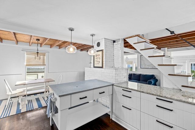 1 Winslow Ave, Scituate, MA 02066