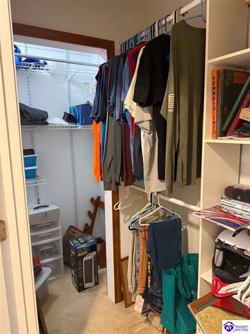 845 D E Brown Road, Brandenburg, KY 40108