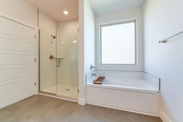 4443 Cowlitz Blvd, Richland, WA 99352