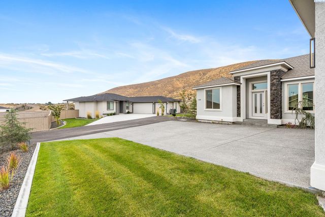 4443 Cowlitz Blvd, Richland, WA 99352