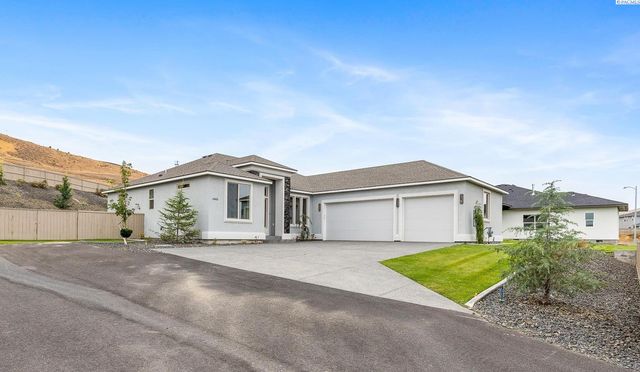 4443 Cowlitz Blvd, Richland, WA 99352