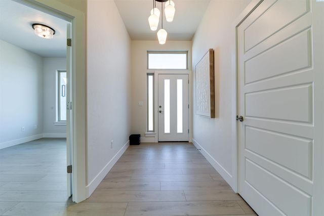 4443 Cowlitz Blvd, Richland, WA 99352