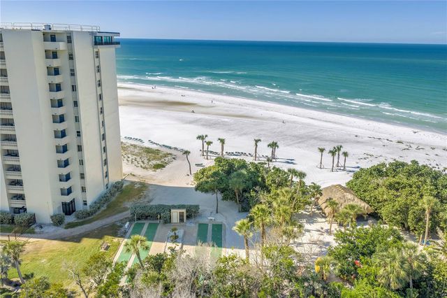 111 WHISPERING SANDS CIRCLE V38, Sarasota, FL 34242