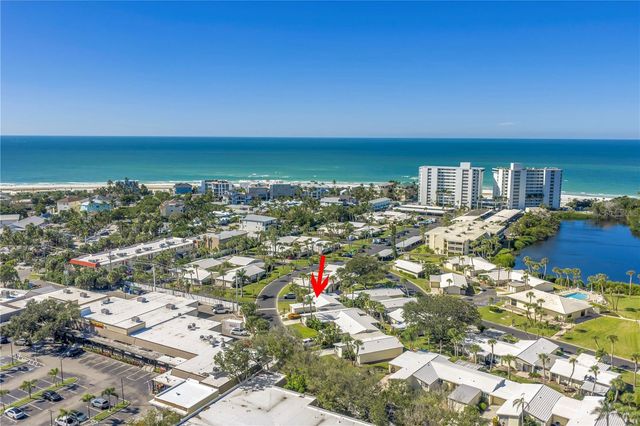 111 WHISPERING SANDS CIRCLE V38, Sarasota, FL 34242