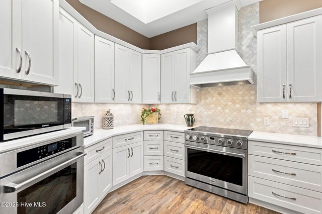 1734 Merriwether Lane SE, Bolivia, NC 28422
