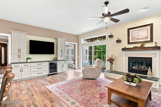1734 Merriwether Lane SE, Bolivia, NC 28422