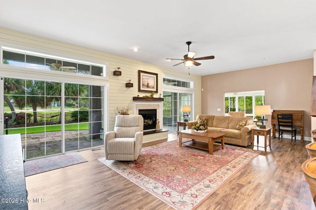 1734 Merriwether Lane SE, Bolivia, NC 28422
