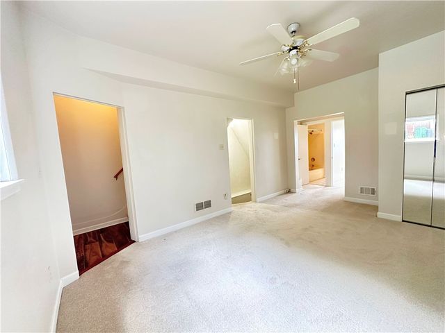 1902 Shamokin St, South Side, PA 15203