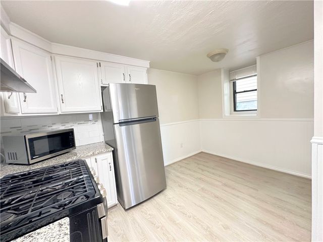 1902 Shamokin St, South Side, PA 15203