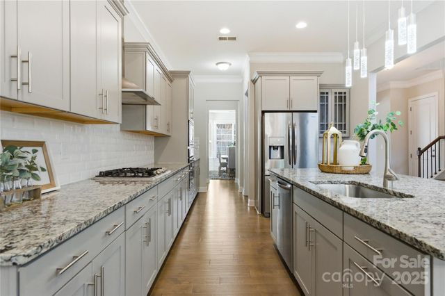 194 Forsythia Lane, Tega Cay, SC 29708