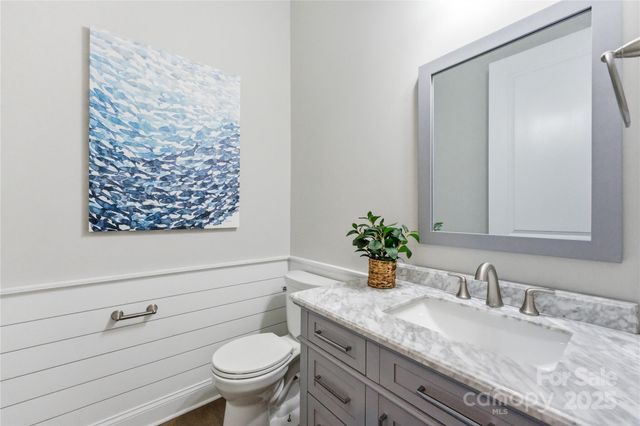 194 Forsythia Lane, Tega Cay, SC 29708