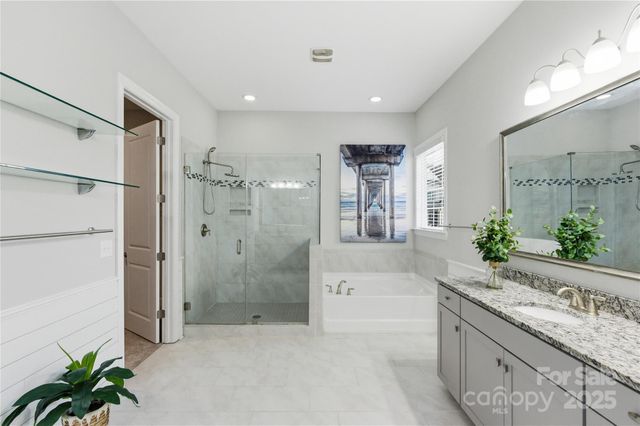 194 Forsythia Lane, Tega Cay, SC 29708