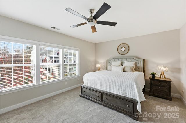 194 Forsythia Lane, Tega Cay, SC 29708